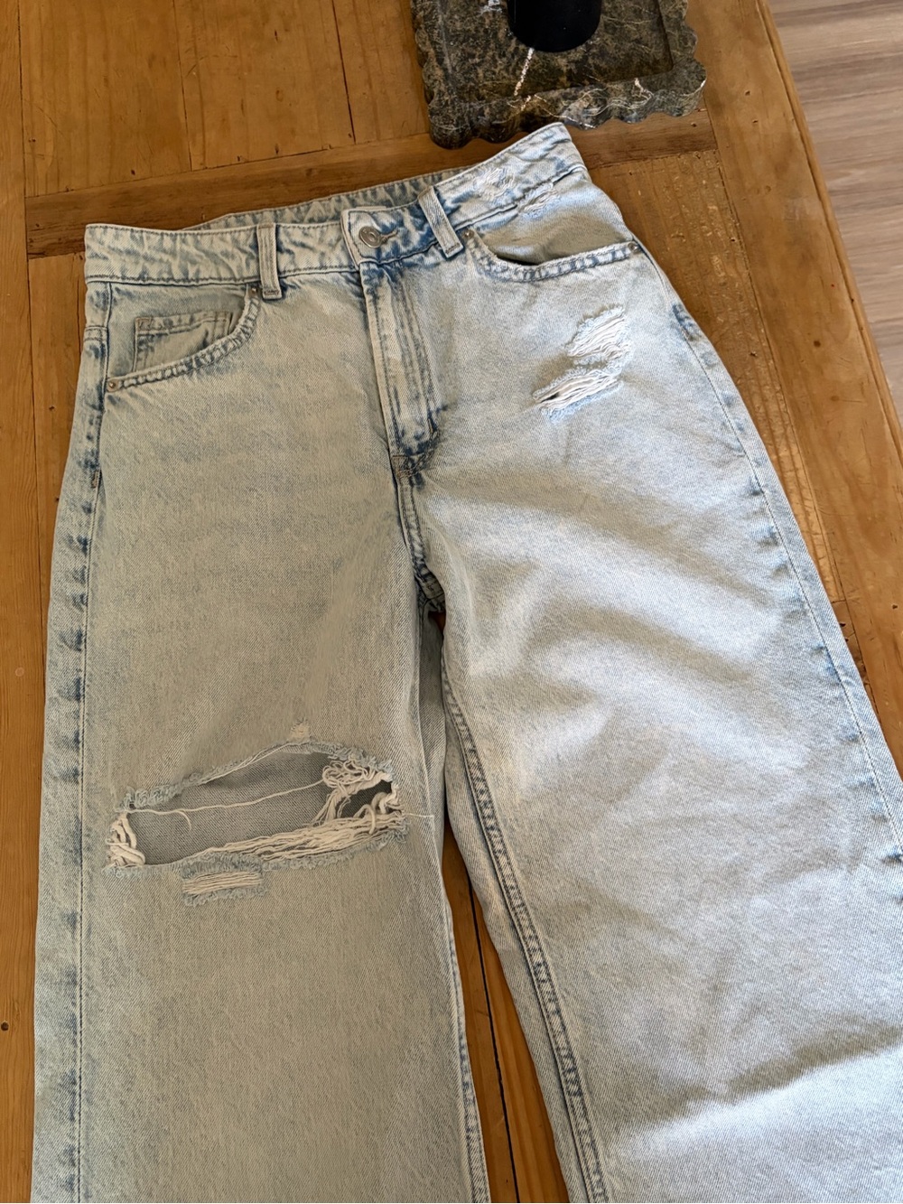 Divided high-rise wide leg jeans - Picture 2 of 4